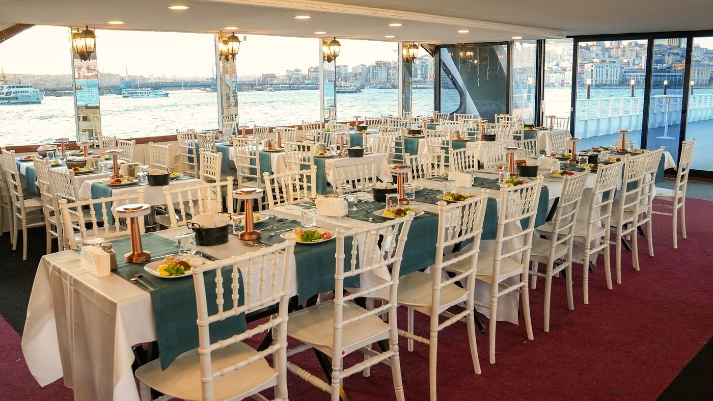 Main deck dining hall on a Bosphorus dinner cruise