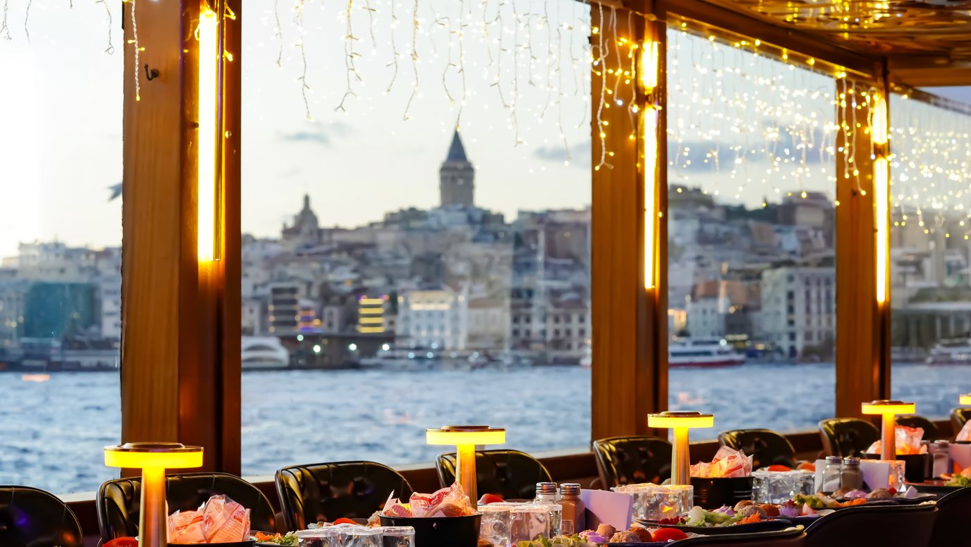 Window tables at sunset facing Galata Tower