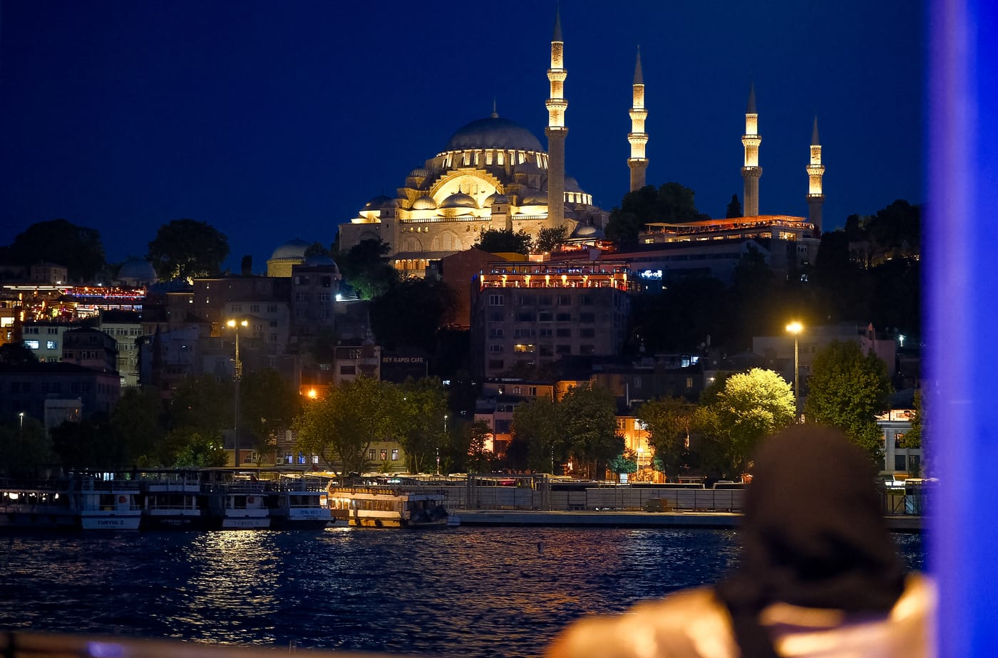 Süleymaniye Mosque above the Golden Horn at dusk